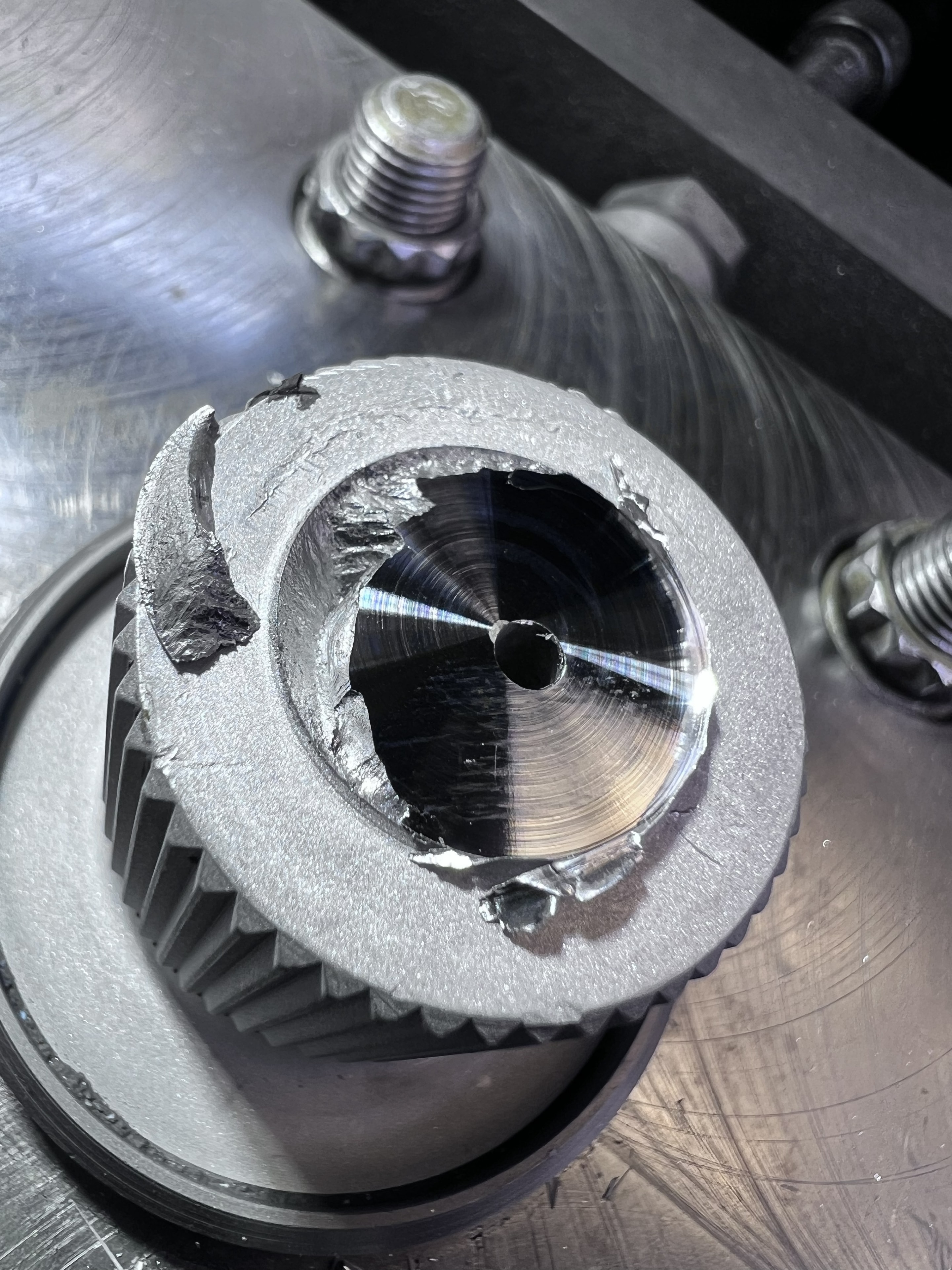 Further machining of TR-182 landing-gear pivot assembly revealing crack depth